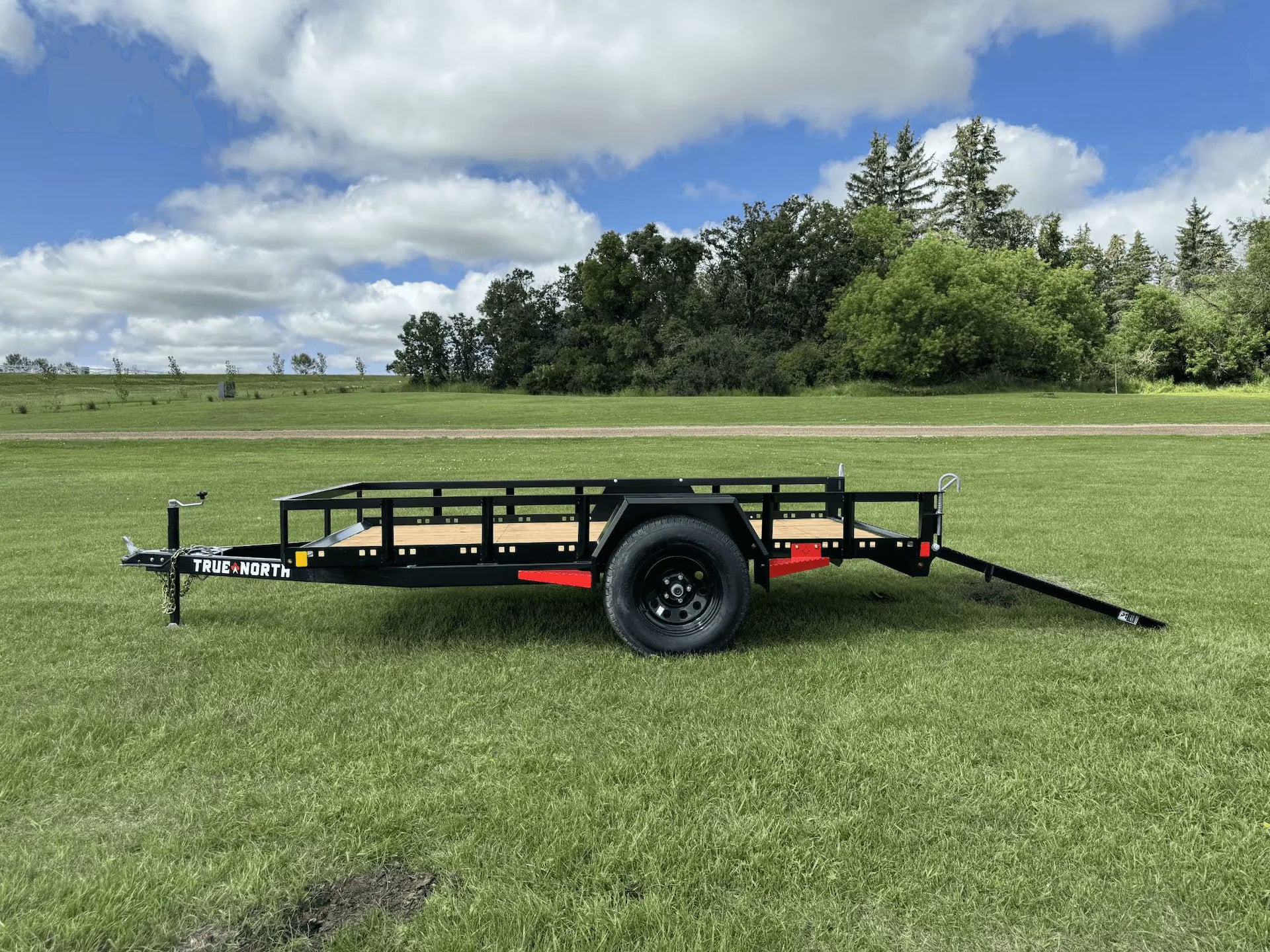 Remorque utilitaire paysagère True North 60 po x 10 pi avec porte-rampe