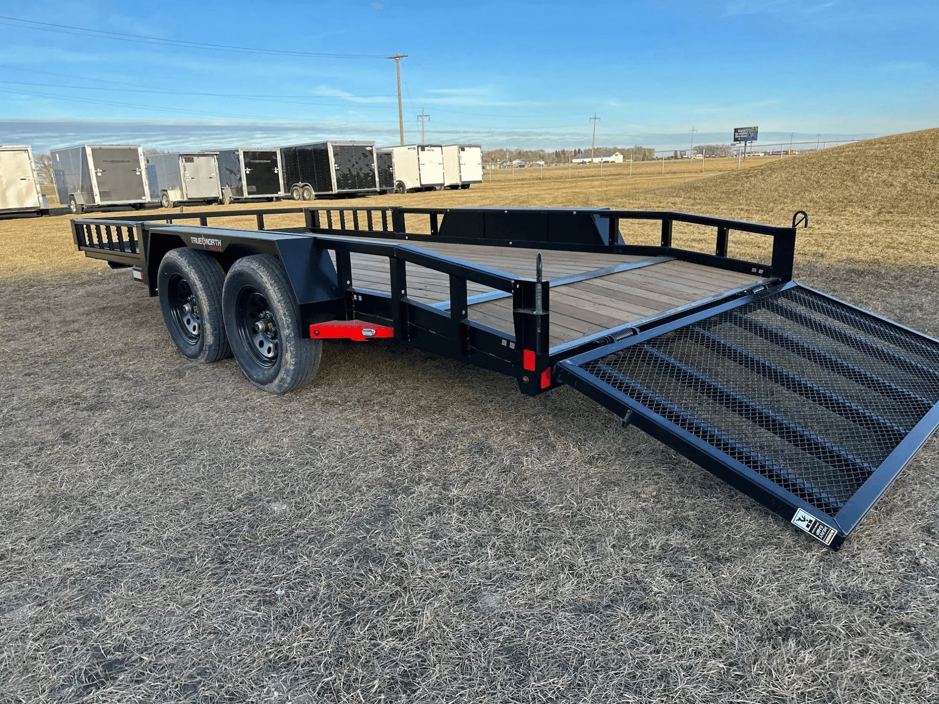Remorque utilitaire tandem True North 83 po x 16 pi